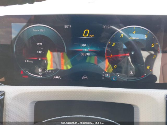 WDD3G4EB1KW009497 Mercedes-Benz A 220