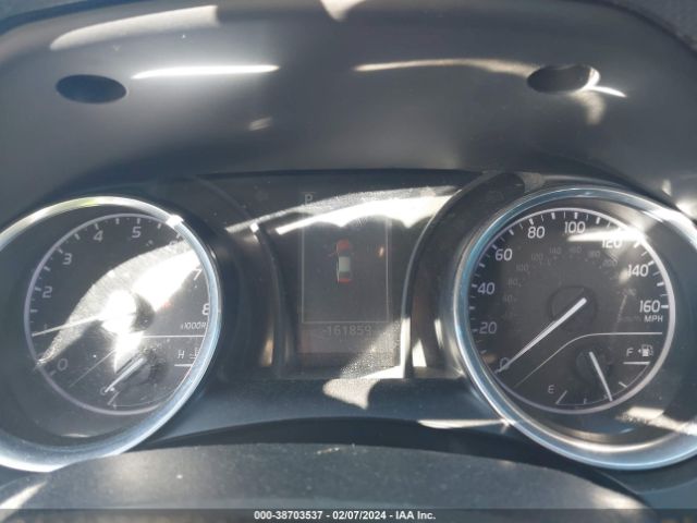 4T1B11HK8JU652467 Toyota CAMRY SE