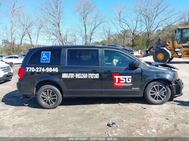 2C4RDGEG5JR241070 Dodge Grand Caravan Gt