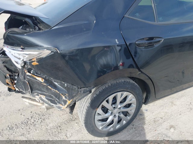 Toyota COROLLA LE 2019 2T1BURHE1KC216417 Image 19