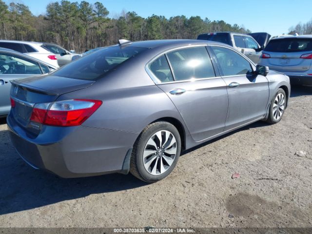 1HGCR6F75FA009954 Honda Accord Hybrid Touring