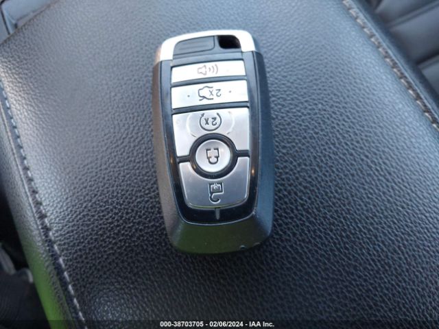 3FA6P0MUXKR260238 Ford Fusion Hybrid Sel