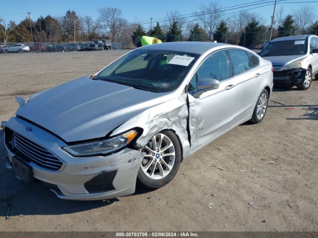 3FA6P0MUXKR260238 Ford Fusion Hybrid Sel