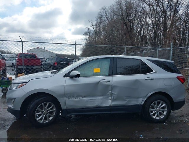 Chevrolet EQUINOX LT 2018 2GNAXSEV7J6265093 Image 13