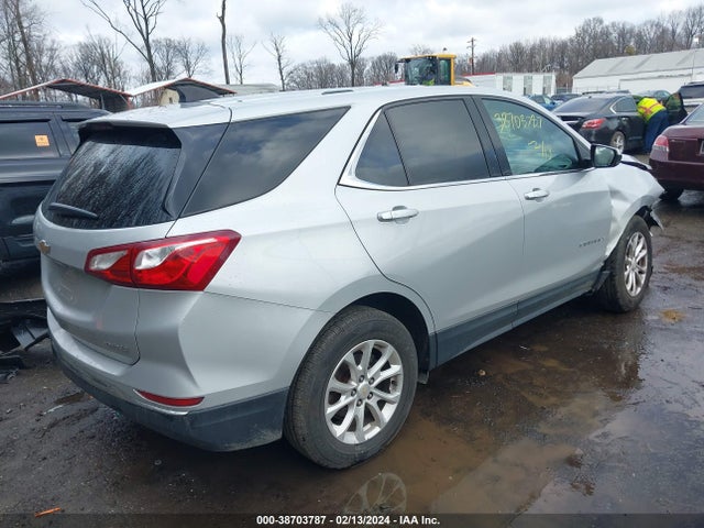 Chevrolet EQUINOX LT 2018 2GNAXSEV7J6265093 Image 4