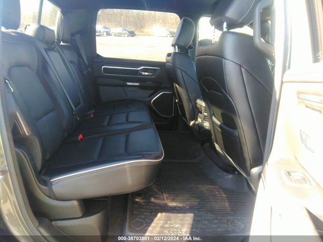 RAM 1500 Laramie  4x4 5'7 Box 2023 1C6SRFJT0PN607210 Image 8