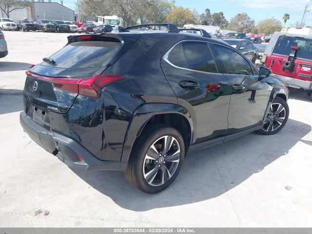 JTHP6JBH4P2145562 Lexus Ux 250h Premium