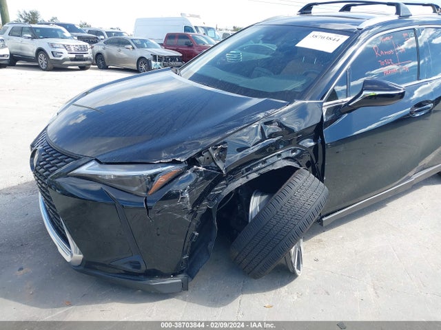 JTHP6JBH4P2145562 Lexus Ux 250h Premium