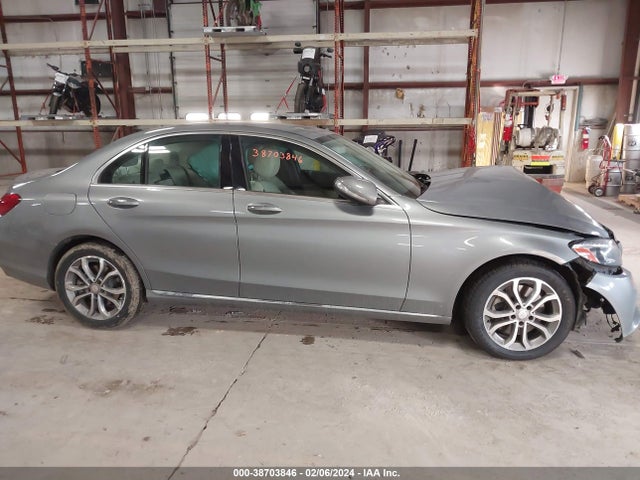 55SWF4KB3FU032982 Mercedes-Benz C 300 4matic/luxury 4matic/sport 4matic