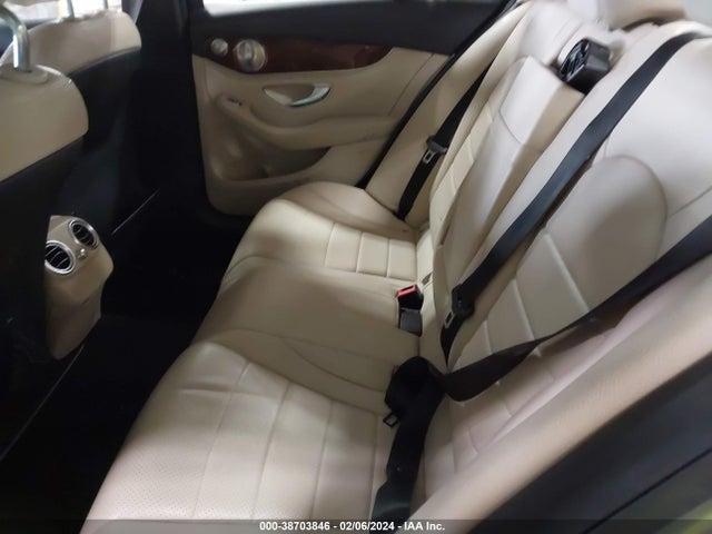 55SWF4KB3FU032982 Mercedes-Benz C 300 4matic/luxury 4matic/sport 4matic