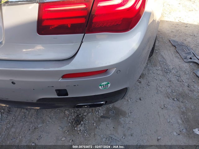 WBAYA8C55ED228403 BMW 750i