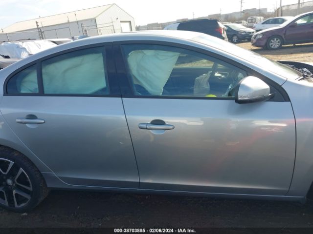 YV140MTL4J2454055 Volvo S60 T5 Dynamic