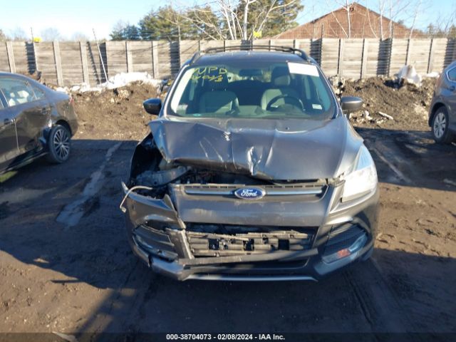 1FMCU9GX6FUA65859 Ford ESCAPE SE