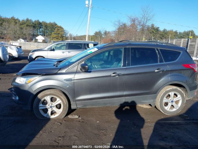 1FMCU9GX6FUA65859 Ford ESCAPE SE