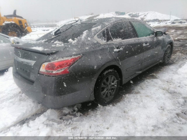 Nissan Altima 2.5 S 2015 1N4AL3AP6FC482365 Image 4
