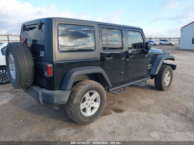 1C4BJWDG4FL659559 Jeep Wrangler Unlimited Sport