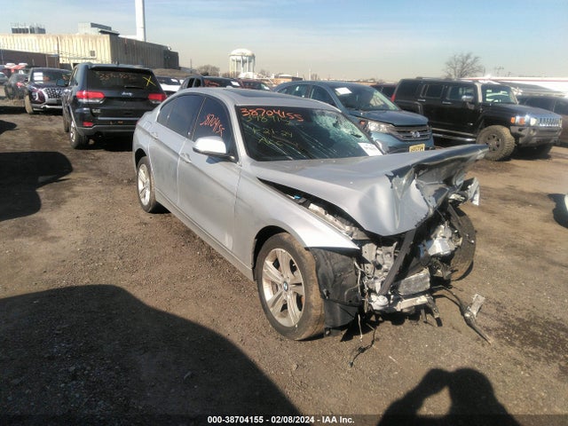 BMW 330i Xdrive 2017 WBA8D9G38HNU62457 Image 1