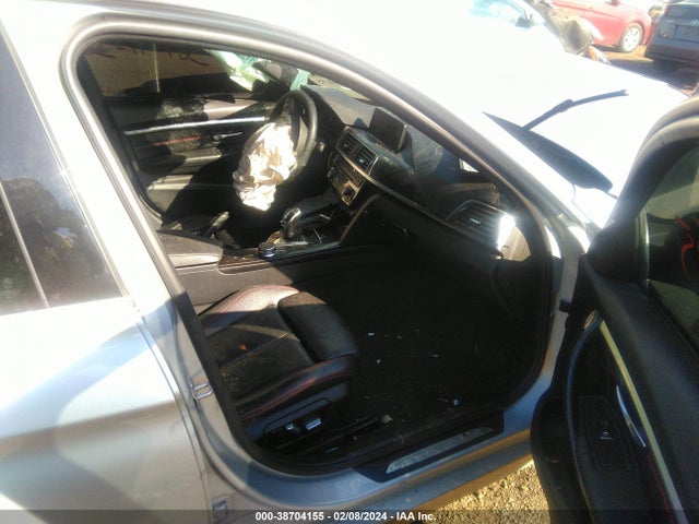 BMW 330i Xdrive 2017 WBA8D9G38HNU62457 Image 5