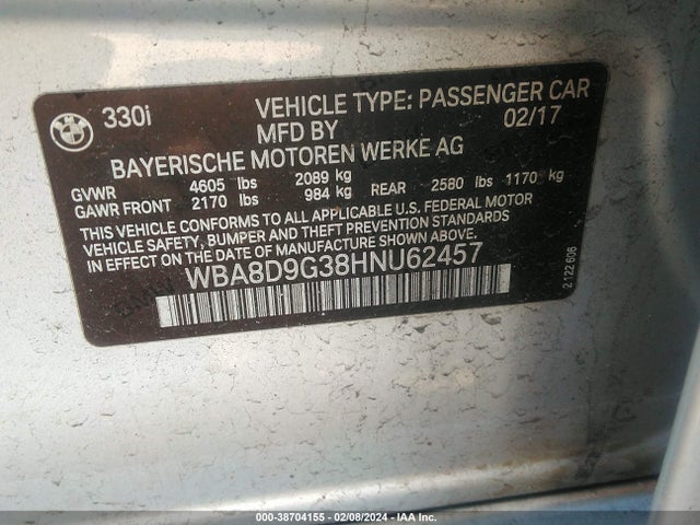 BMW 330i Xdrive 2017 WBA8D9G38HNU62457 Image 9