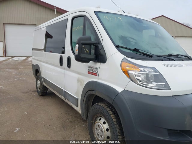 3C6TRVAGXFE518541 RAM Promaster 1500 Low Roof