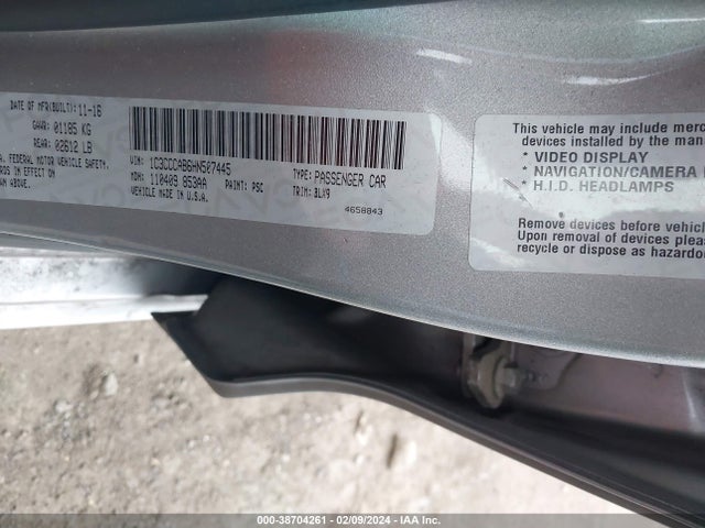 Chrysler 200 Limited Platinum 2017 1C3CCCAB6HN507445 Image 9