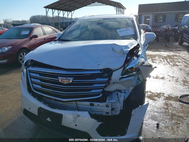 Cadillac XT5 LUXURY 2018 1GYKNDRS5JZ221462 Image 13