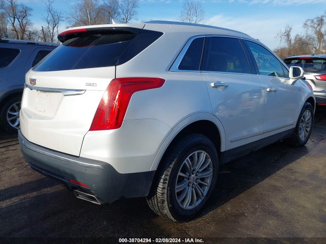 Cadillac XT5 LUXURY 2018 1GYKNDRS5JZ221462 Image 4