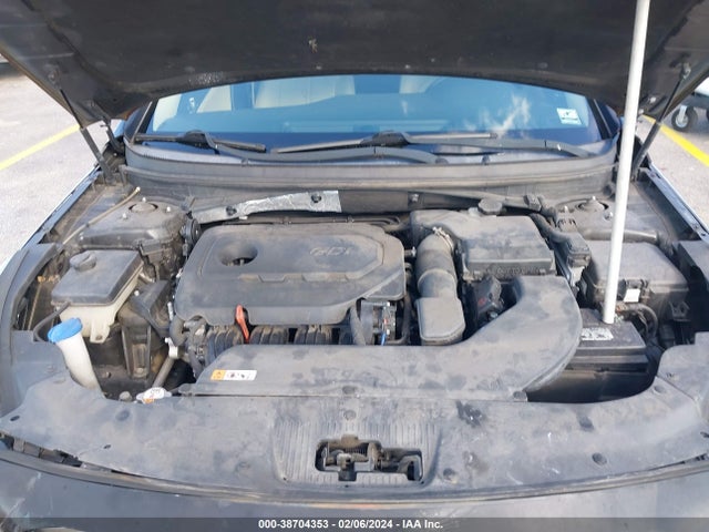 2016 HYUNDAI SONATA SE VIN: 5NPE24AF1GH379789