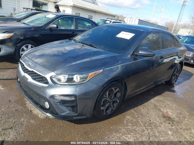 KIA Forte Lxs 2019 3KPF24AD8KE086360 Image 2