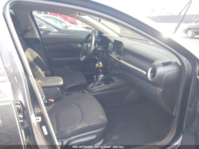 KIA Forte Lxs 2019 3KPF24AD8KE086360 Image 5