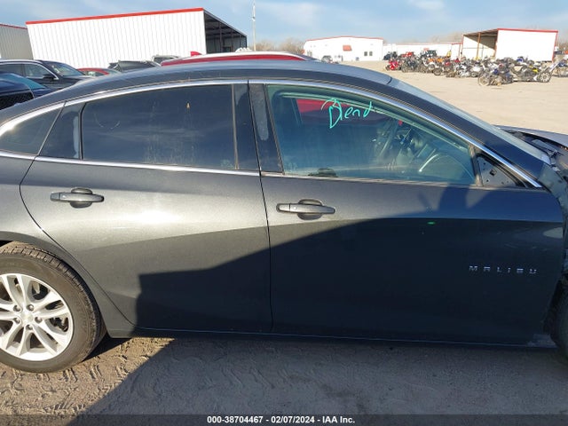 Chevrolet MALIBU LT 2018 1G1ZD5ST3JF122939 Image 13