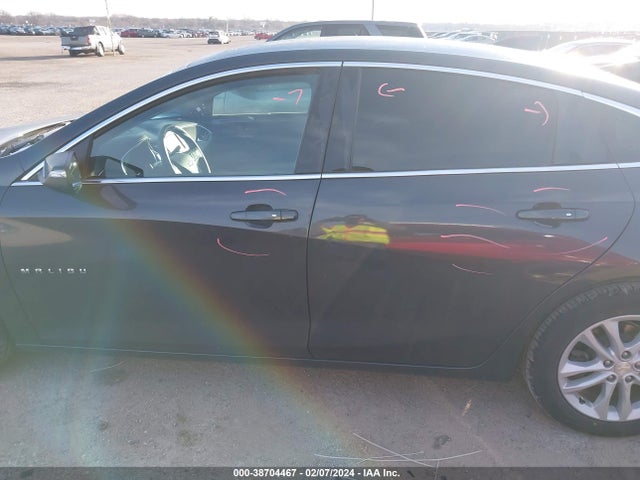 Chevrolet MALIBU LT 2018 1G1ZD5ST3JF122939 Image 14