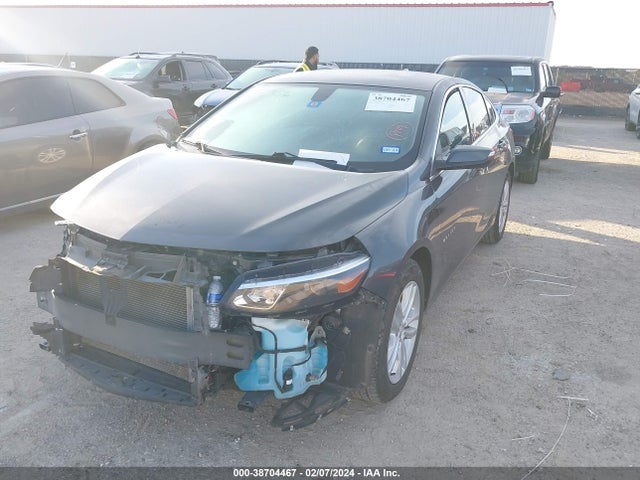 Chevrolet MALIBU LT 2018 1G1ZD5ST3JF122939 Image 2
