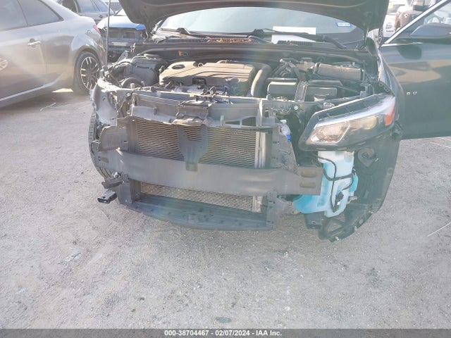 Chevrolet MALIBU LT 2018 1G1ZD5ST3JF122939 Image 6