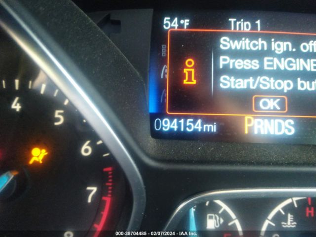 1FADP3J27FL201034 Ford Focus Titanium