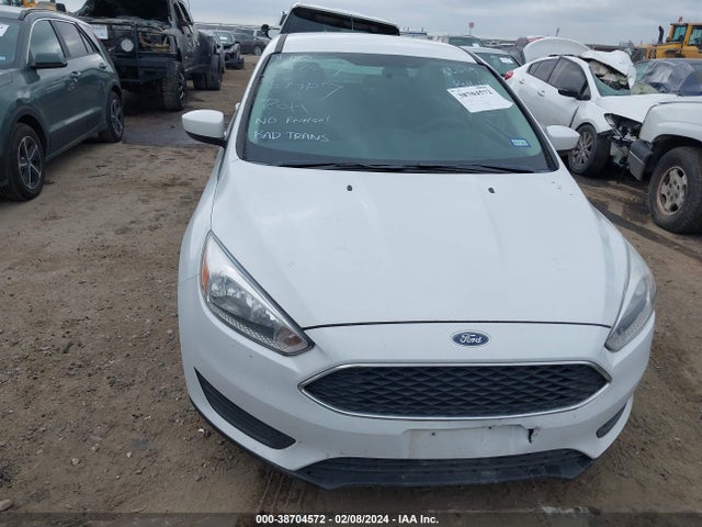 2018 FORD FOCUS SE VIN: 1FADP3F2XJL252609
