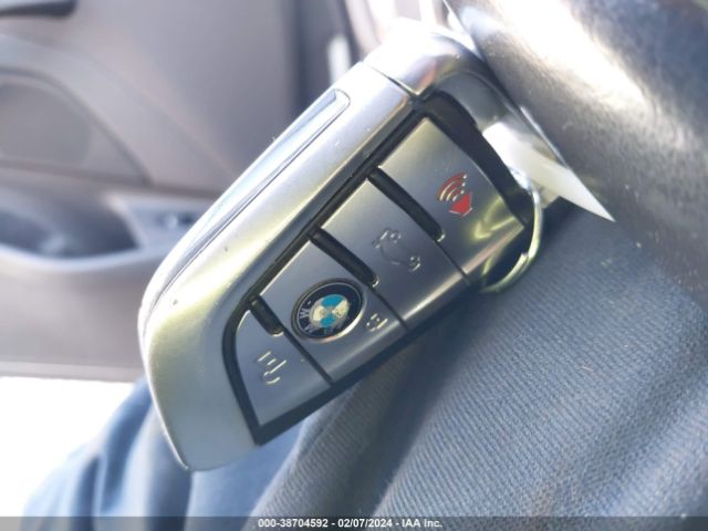 WBAJA7C52KWW17608 BMW 530i Xdrive