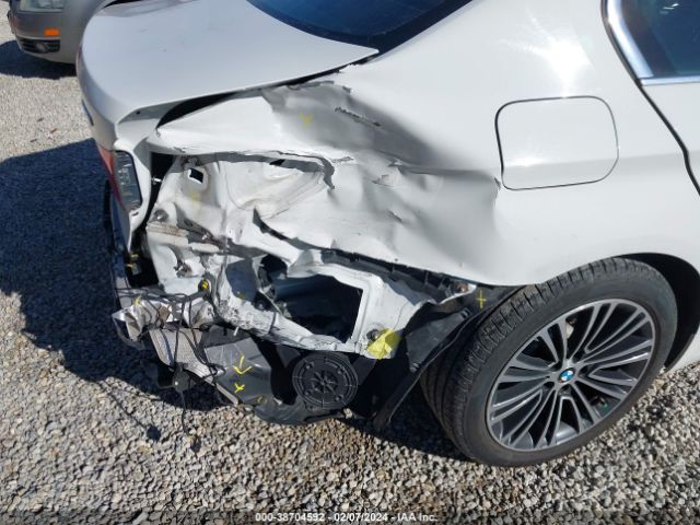 WBAJA7C52KWW17608 BMW 530i Xdrive