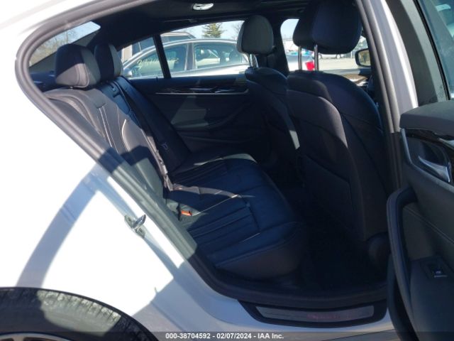 WBAJA7C52KWW17608 BMW 530i Xdrive