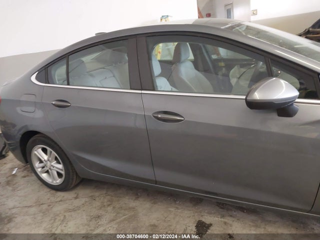 Chevrolet Cruze Lt Auto 2018 1G1BE5SM3J7119525 Image 14