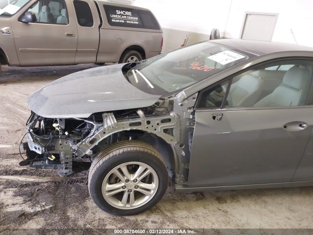 Chevrolet Cruze Lt Auto 2018 1G1BE5SM3J7119525 Image 6