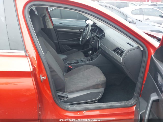 3VWC57BU1KM055982 Volkswagen Jetta 1.4t R-line/1.4t S/1.4t Se