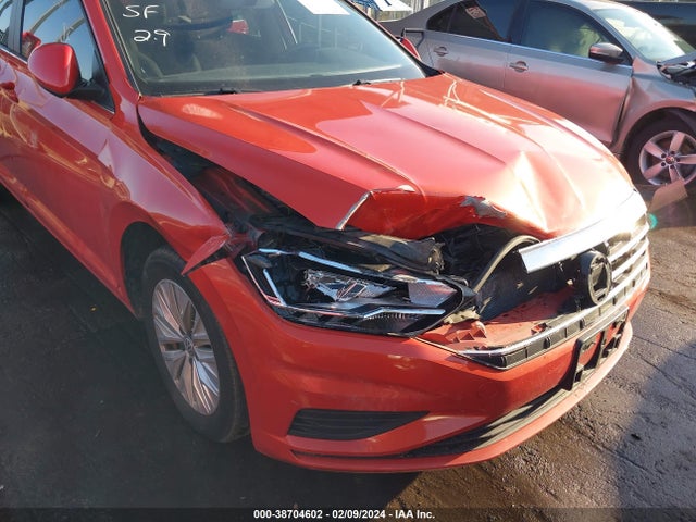 3VWC57BU1KM055982 Volkswagen Jetta 1.4t R-line/1.4t S/1.4t Se