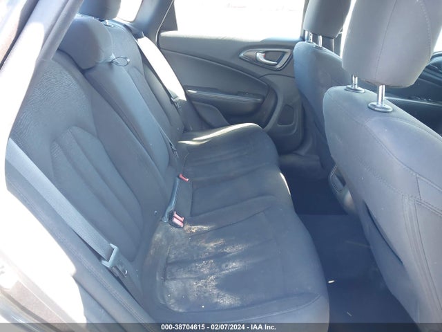 Chrysler 200 Limited 2015 1C3CCCAB9FN609917 Image 8