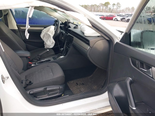 1VWAA7A31LC024956 Volkswagen Passat 2.0t S