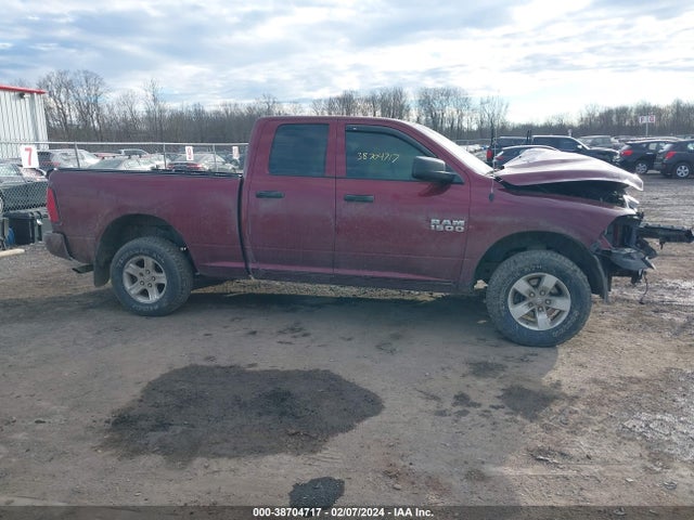 RAM 1500 Express Quad Cab 4x4 6'4 Box 2017 1C6RR7FG8HS698410 Image 13