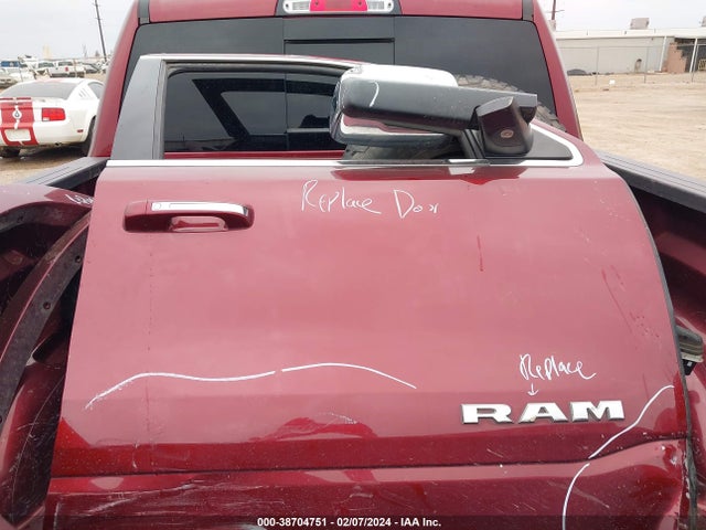 RAM 1500 Laramie  4x4 5'7 Box 2019 1C6SRFJT4KN521410 Image 12