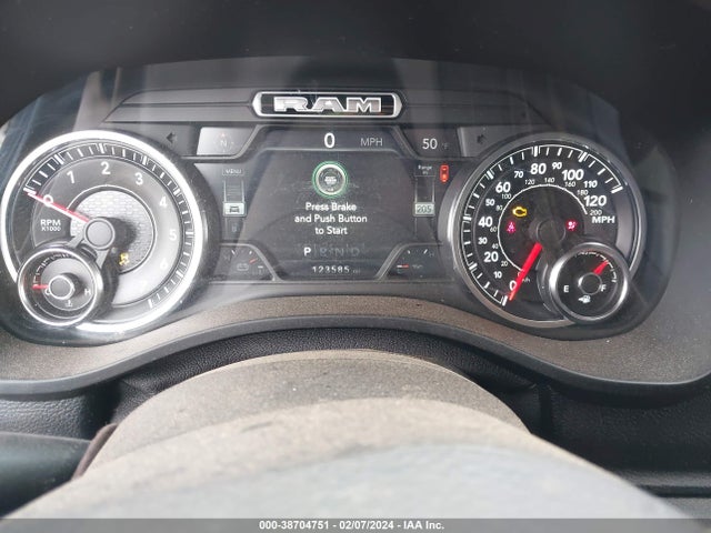 RAM 1500 Laramie  4x4 5'7 Box 2019 1C6SRFJT4KN521410 Image 7