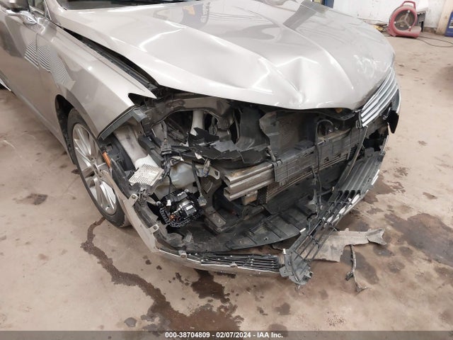 3LN6L2G92GR631498 Lincoln MKZ