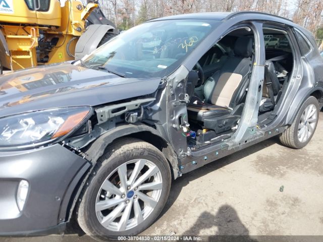 1FMCU9DZ9MUA22555 Ford Escape Titanium Hybrid